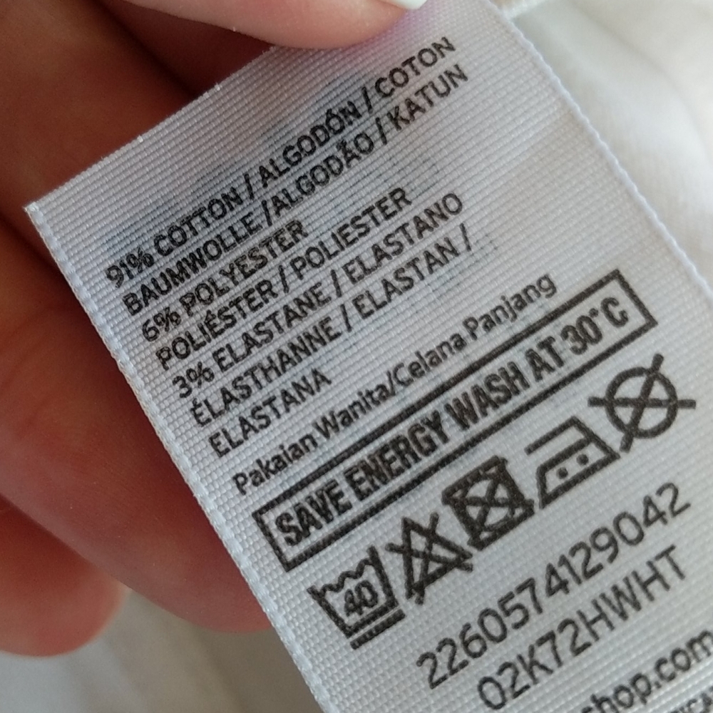 TOPShop White Distressed - Picture 8 of 8
